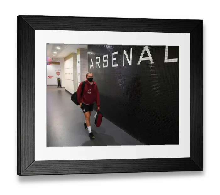 Framed Print : Arsenal Women vs Chelsea Women Clash: Noelle Maritz Gears Up at Emirates Stadium in FA WSL Action
