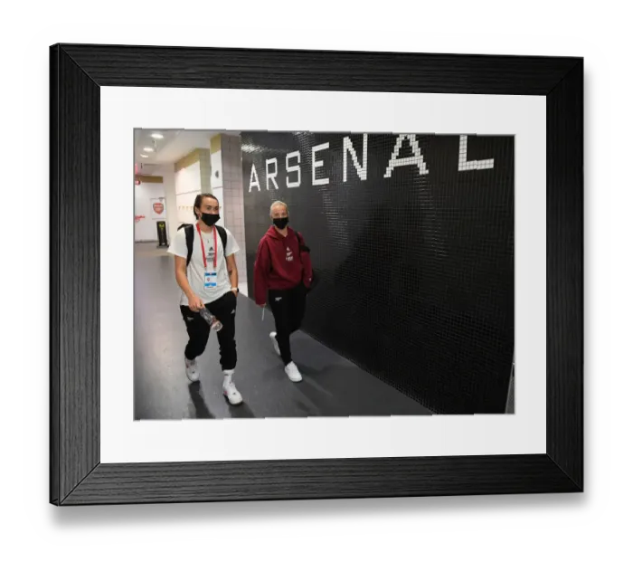 Framed Print : Arsenal Women vs Chelsea Women: Battle at Emirates Stadium - FA WSL 2021-22