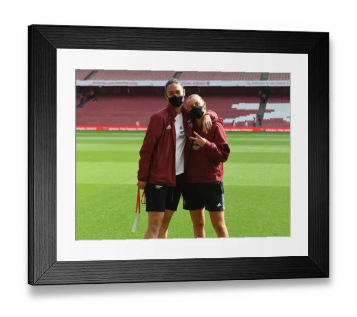 Framed Print : Arsenal Women vs Chelsea Women: Pre-Match Moment at Emirates Stadium (2021-22 FA WSL)
