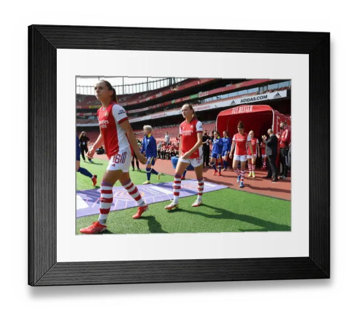 Framed Print : Arsenal Women vs Chelsea Women: FA WSL Clash at Emirates Stadium (2021-22)