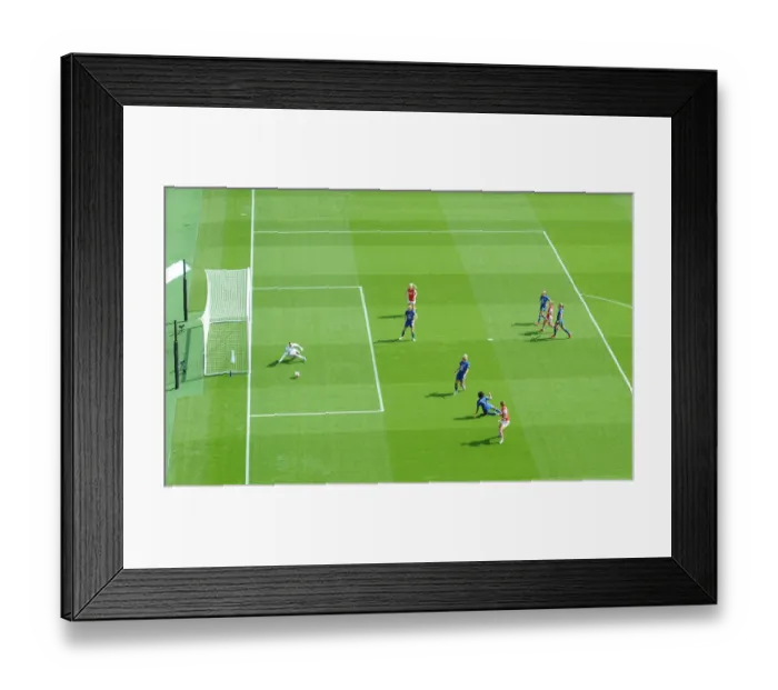 Framed Print : Vivianne Miedema Scores First Goal for Arsenal Women in 2021-22 FA WSL Clash Against Chelsea Framed Print : Vivianne Miedema Scores First Goal for Arsenal Women in 2021-22 FA WSL Clash Against Chelsea