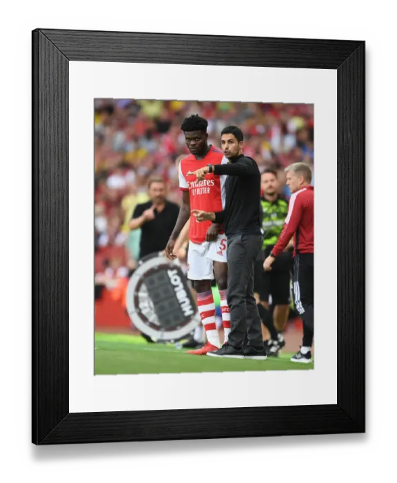 Framed Print : Arsenal's Mikel Arteta and Thomas Partey During Arsenal v Norwich City, 2021-22 Premier League