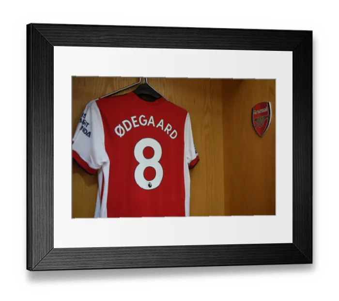 Framed Print : Arsenal Changing Room: Martin Odegaard's Shirt Ready for Arsenal vs Norwich City (2021-22)