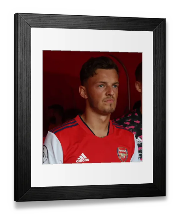Framed Print : Arsenal's Ben White in Action: Arsenal vs Norwich City, 2021-22 Season, Emirates Stadium