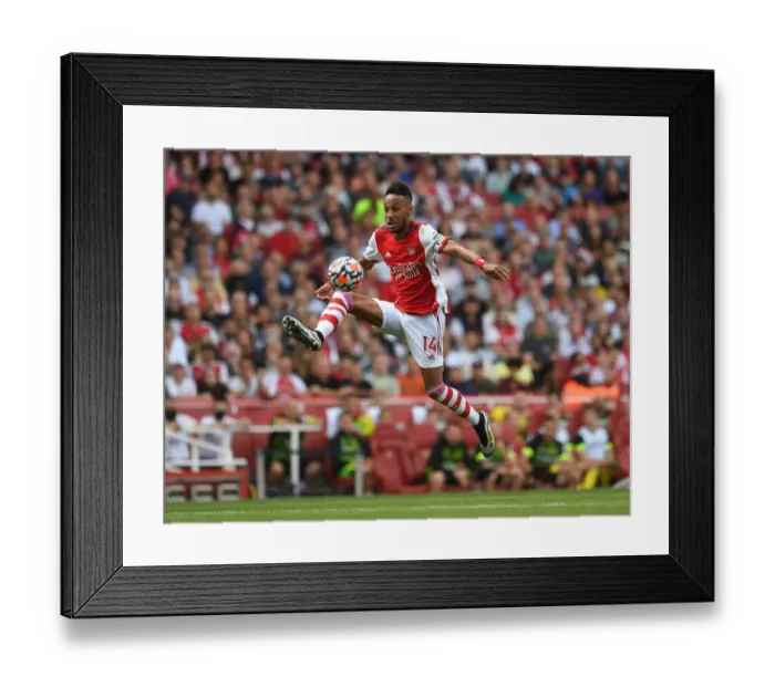 Framed Print : Arsenal's Aubameyang Shines in Victory over Norwich City (2021-22) Framed Print : Arsenal's Aubameyang Shines in Victory over Norwich City (2021-22)