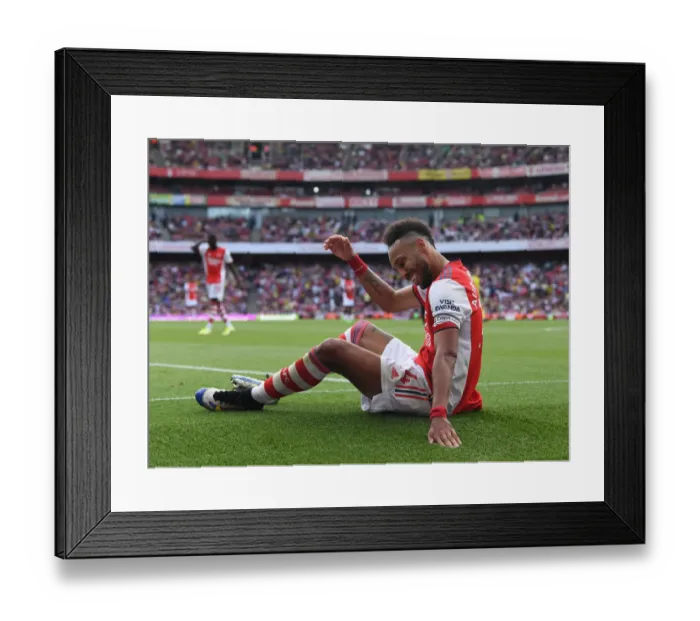 Framed Print : Arsenal's Aubameyang Shines in Arsenal v Norwich City Premier League Clash (2021-22) Framed Print : Arsenal's Aubameyang Shines in Arsenal v Norwich City Premier League Clash (2021-22)
