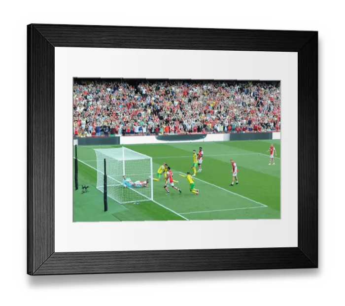 Framed Print : Aubameyang Scores: Arsenal vs Norwich City, Premier League 2021-22
