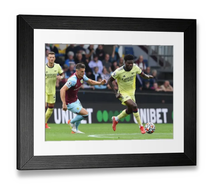 Framed Print : Arsenal vs Burnley: Premier League Battle at Turf Moor (September 2021)