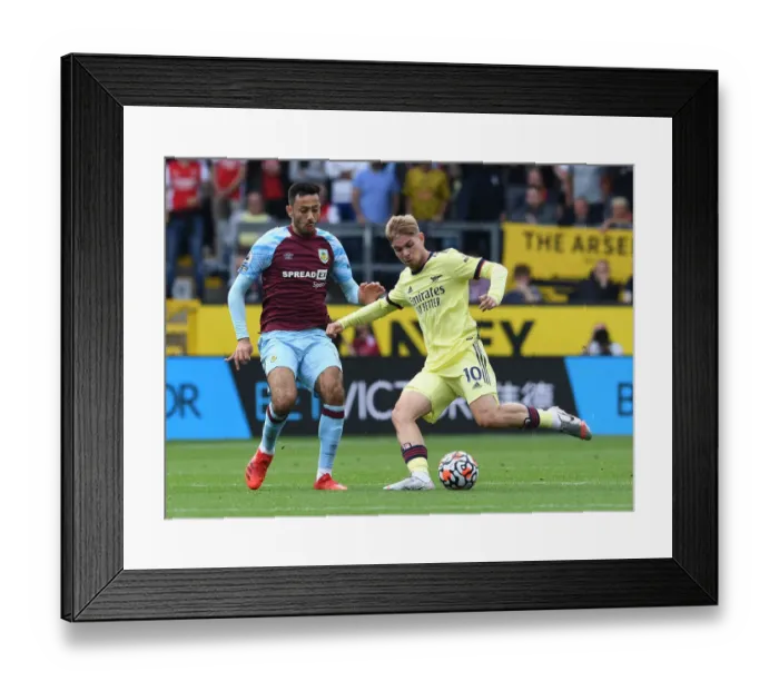 Framed Print : Premier League Showdown: Burnley vs Arsenal at Turf Moor (September 2021)