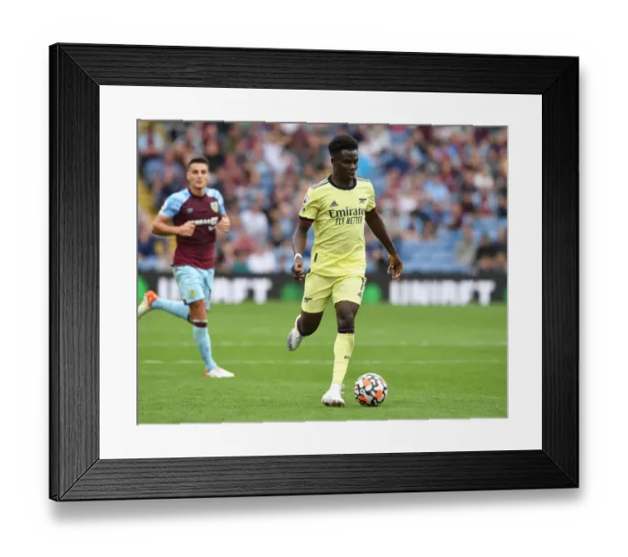 Framed Print : Arsenal vs Burnley: Premier League Clash at Turf Moor (September 2021) Framed Print : Arsenal vs Burnley: Premier League Clash at Turf Moor (September 2021)