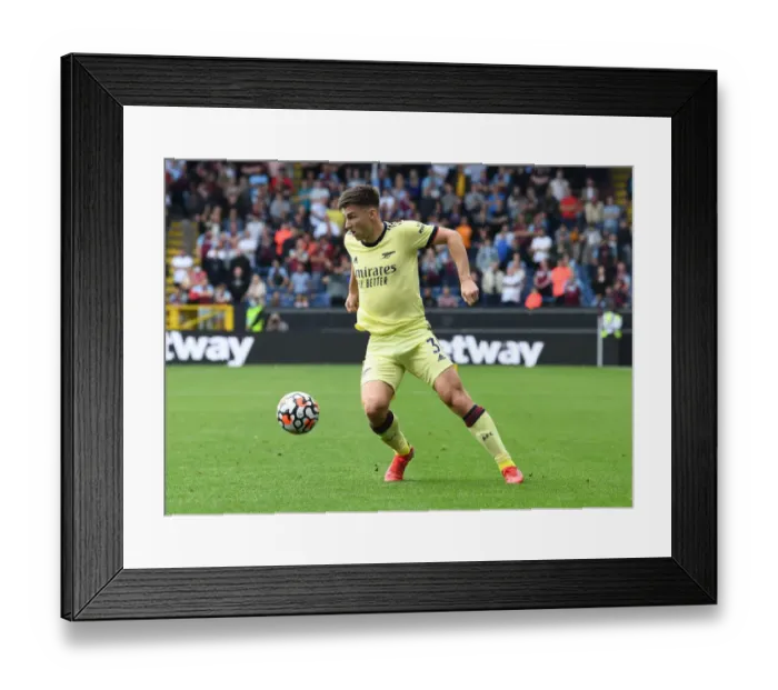 Framed Print : Premier League Showdown: Arsenal at Burnley (September 2021) Framed Print : Premier League Showdown: Arsenal at Burnley (September 2021)