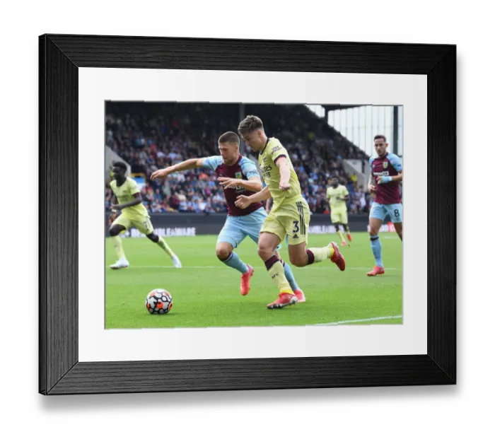 Framed Print : Premier League Showdown: Burnley vs Arsenal at Turf Moor (September 2021) Framed Print : Premier League Showdown: Burnley vs Arsenal at Turf Moor (September 2021)