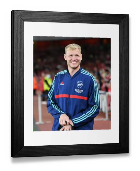 Framed Print : Arsenal's Aaron Ramsdale Gears Up for Carabao Cup Clash Against AFC Wimbledon Framed Print : Arsenal's Aaron Ramsdale Gears Up for Carabao Cup Clash Against AFC Wimbledon