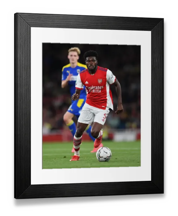 Framed Print : Thomas Partey in Action: Arsenal vs AFC Wimbledon, Carabao Cup 2021-22