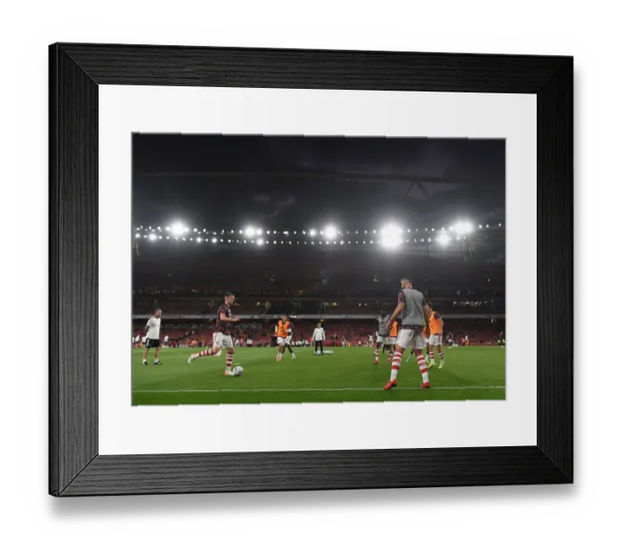 Framed Print : Arsenal Players Gear Up for Carabao Cup Showdown against AFC Wimbledon Framed Print : Arsenal Players Gear Up for Carabao Cup Showdown against AFC Wimbledon