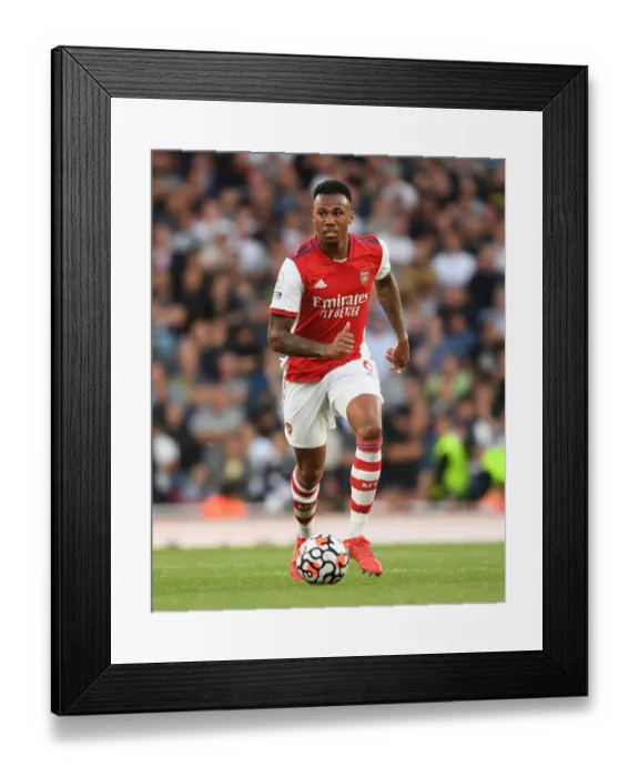 Framed Print : London Rivalry: Arsenal vs. Tottenham - Battle of the Premier League Giants (2021-22) Framed Print : London Rivalry: Arsenal vs. Tottenham - Battle of the Premier League Giants (2021-22)