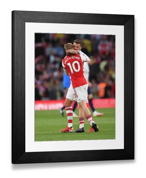 Framed Print : Arsenal's Emile Smith Rowe and Ben White Embrace in Victory: Arsenal v Tottenham Hotspur, Premier League 2021-22 Framed Print : Arsenal's Emile Smith Rowe and Ben White Embrace in Victory: Arsenal v Tottenham Hotspur, Premier League 2021-22