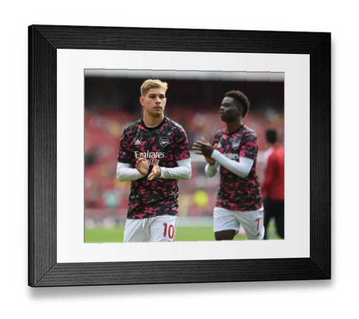 Framed Print : Arsenal vs. Tottenham: Emile Smith Rowe Warming Up Ahead of Premier League Clash