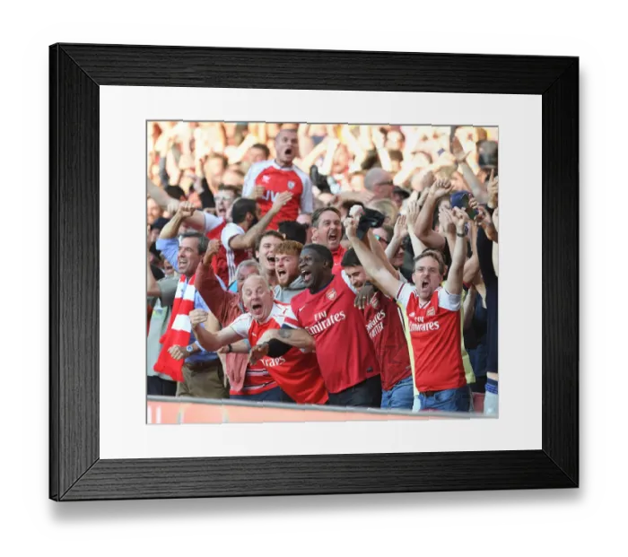 Framed Print : Arsenal Fans Erupt in Ecstasy: The Unforgettable Moment of the Third Goal Against Tottenham in the 2021-22 Premier League Match