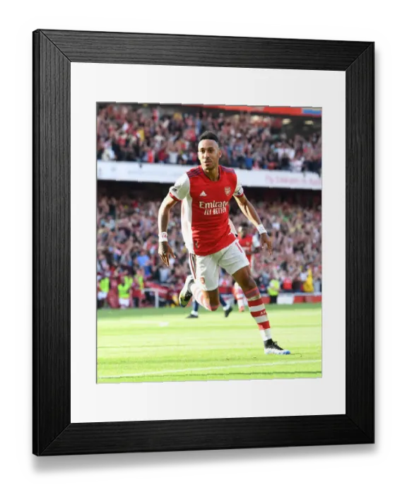 Framed Print : Aubameyang Scores Brace: Arsenal Beats Tottenham in Epic Premier League Clash (2021-22)