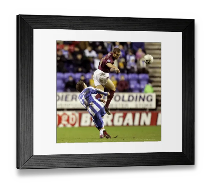 Framed Print : I. MATHIEU FLAMINI-ARSENAL and JIMMY BULLARD-WIGAN Wigan 1