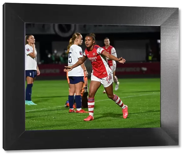 Arsenal Women's FA Cup Triumph: Nikita Parris Scores Historic Fourth Goal vs. Tottenham Hotspur