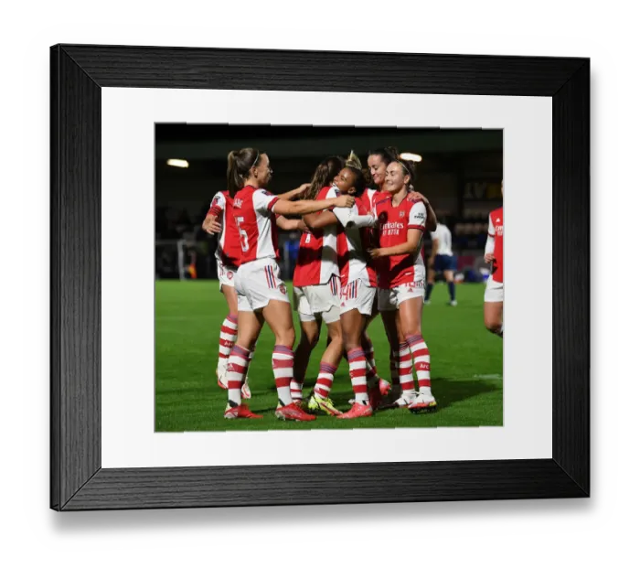 Framed Print : Arsenal Women's FA Cup Triumph: Nikita Parris Scores Historic Fourth Goal vs. Tottenham Hotspur