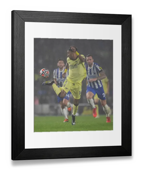 Framed Print : Arsenal's Aubameyang Stars: Premier League Showdown vs. Brighton Framed Print : Arsenal's Aubameyang Stars: Premier League Showdown vs. Brighton