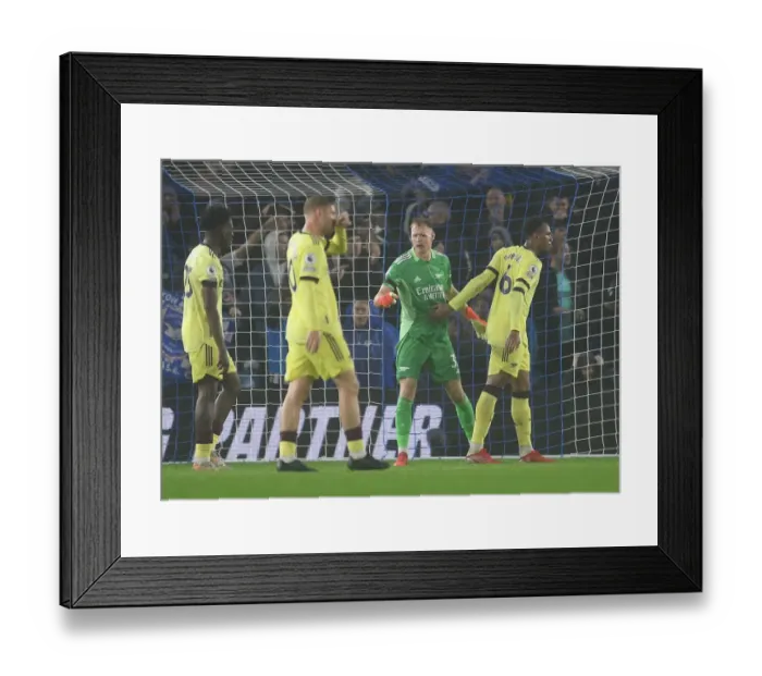 Framed Print : Arsenal's Gabriel Magalhaes and Aaron Ramsdale in Action against Brighton & Hove Albion (2021-22 Premier League)