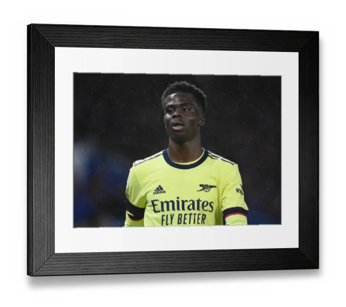 Framed Print : Bukayo Saka in Action: Arsenal vs. Brighton & Hove Albion, Premier League 2021-22