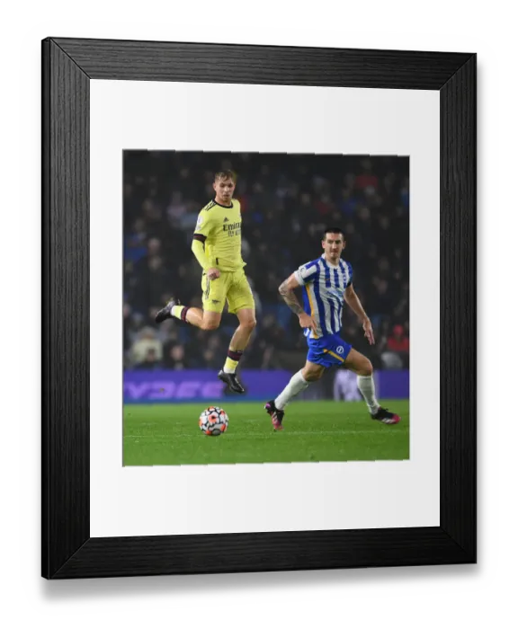 Framed Print : Emile Smith Rowe Breaks Past Lewis Dunk: Brighton & Hove Albion vs. Arsenal, Premier League 2021-22