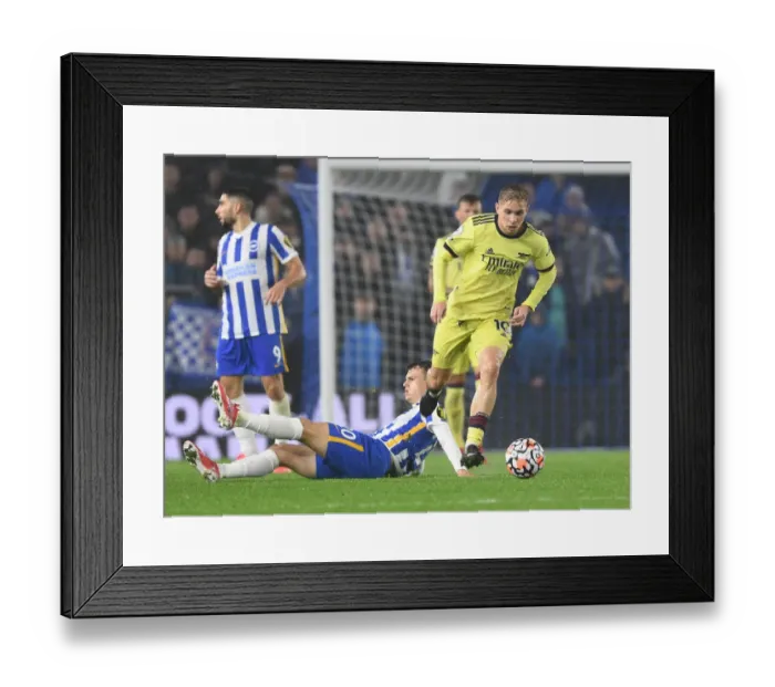 Framed Print : Emile Smith Rowe's Star Performance: Arsenal Triumphs Over Brighton & Hove Albion in Premier League 2021-22