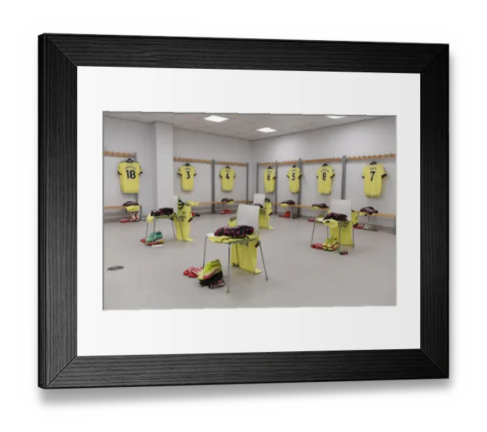 Framed Print : Arsenal's Pre-Match Huddle: Brighton & Hove Albion vs Arsenal, Premier League 2021-22 Framed Print : Arsenal's Pre-Match Huddle: Brighton & Hove Albion vs Arsenal, Premier League 2021-22