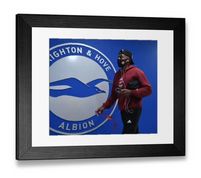 Framed Print : Arsenal's Nuno Tavares Ready for Brighton & Hove Albion Clash in Premier League 2021-22