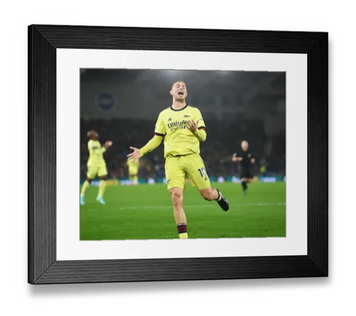 Framed Print : Emile Smith Rowe: Midfield Masterclass - Arsenal's Victory Over Brighton Framed Print : Emile Smith Rowe: Midfield Masterclass - Arsenal's Victory Over Brighton