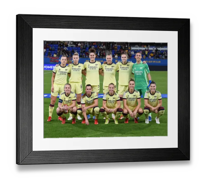 Framed Print : Arsenal Women Take on Barcelona in UEFA Champions League Clash Framed Print : Arsenal Women Take on Barcelona in UEFA Champions League Clash