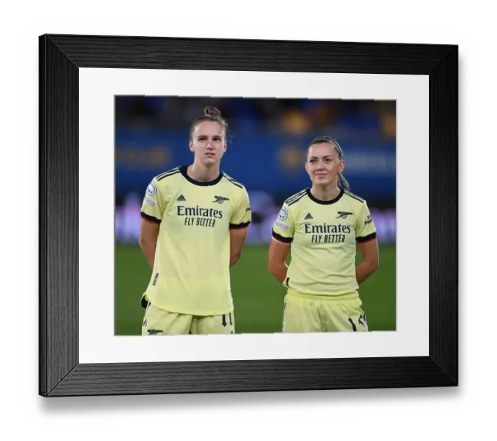 Framed Print : Arsenal's Miedema and McCabe Prepared for FC Barcelona Showdown in UEFA Women's Champions League