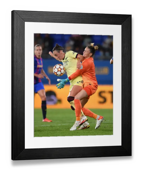 Framed Print : Challenge at the Camp Nou: Arsenal WFC vs. FC Barcelona, UEFA Women's Champions League