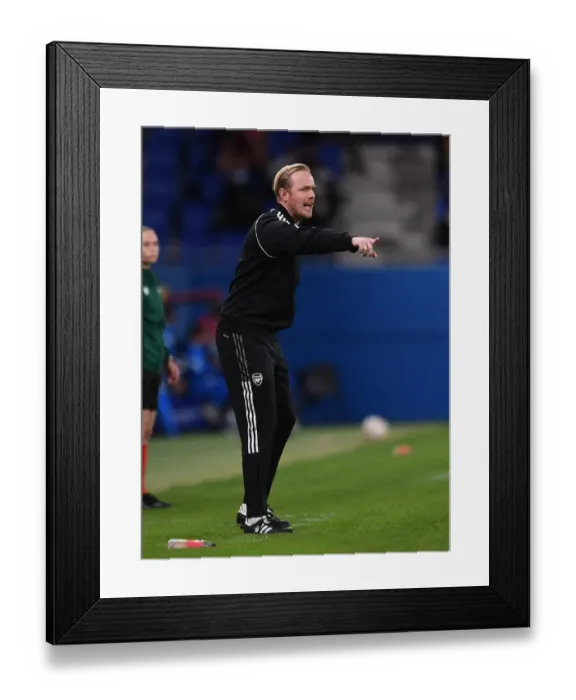 Framed Print : Arsenal Women Face Barcelona in UEFA Champions League Clash