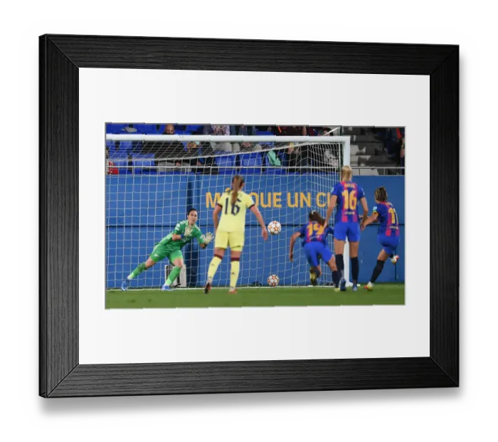 Framed Print : Manuela Zinsberger Saves Barcelona Penalty: Arsenal Women vs FC Barcelona, UEFA Womens Champions League