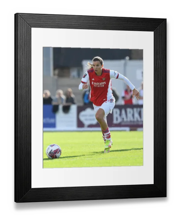 Framed Print : Tobin Heath in Action: Arsenal Women Take on Everton Women in FA WSL 2021-22