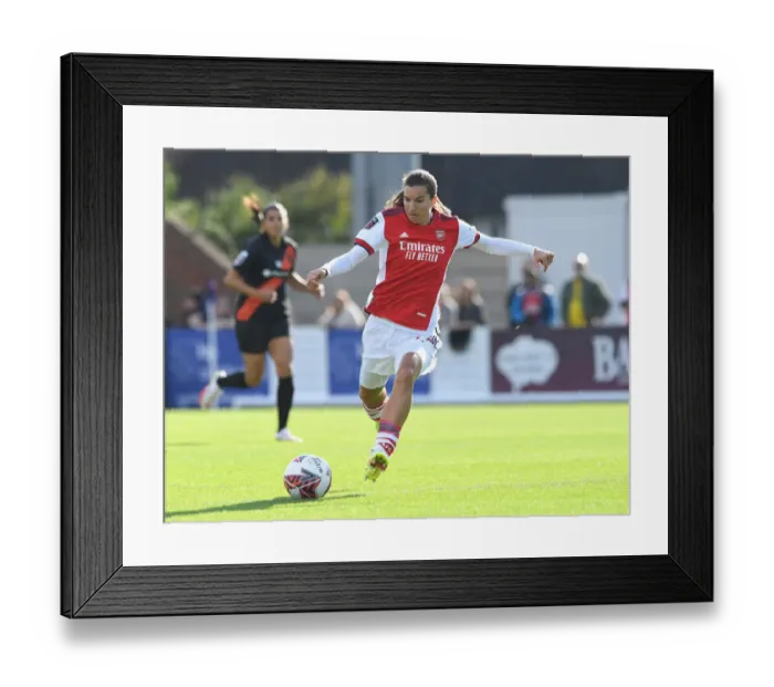 Framed Print : Tobin Heath in Action: Arsenal Women vs Everton Women, FA WSL 2021-22 Framed Print : Tobin Heath in Action: Arsenal Women vs Everton Women, FA WSL 2021-22