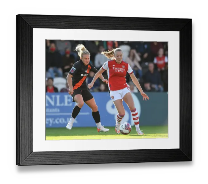 Framed Print : Arsenal vs. Everton: FA WSL Clash - Frida Maanum vs. Izzy Christiansen Battle