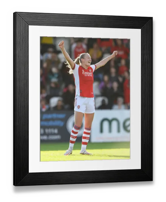Framed Print : Arsenal Women's Super League Triumph: Frida Maanum's Hat-trick Seals Victory Over Everton