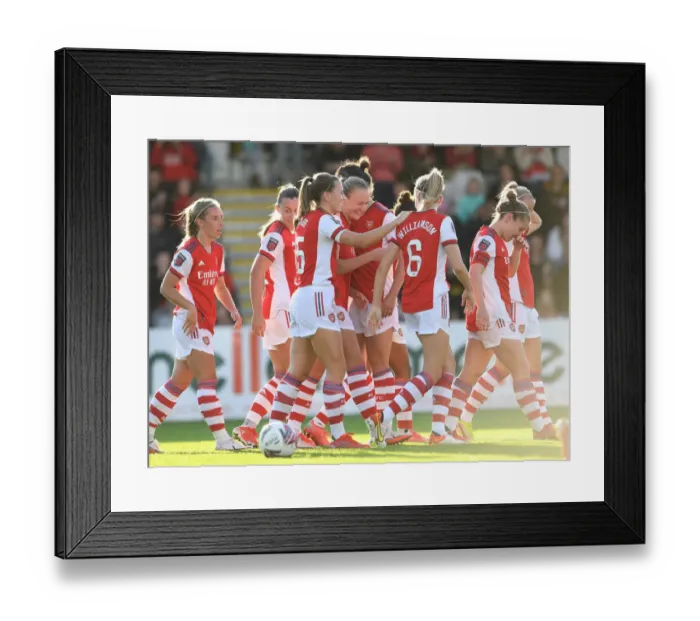 Framed Print : Arsenal Women's Super League Victory: Frida Maanum's Hat-Trick vs. Everton