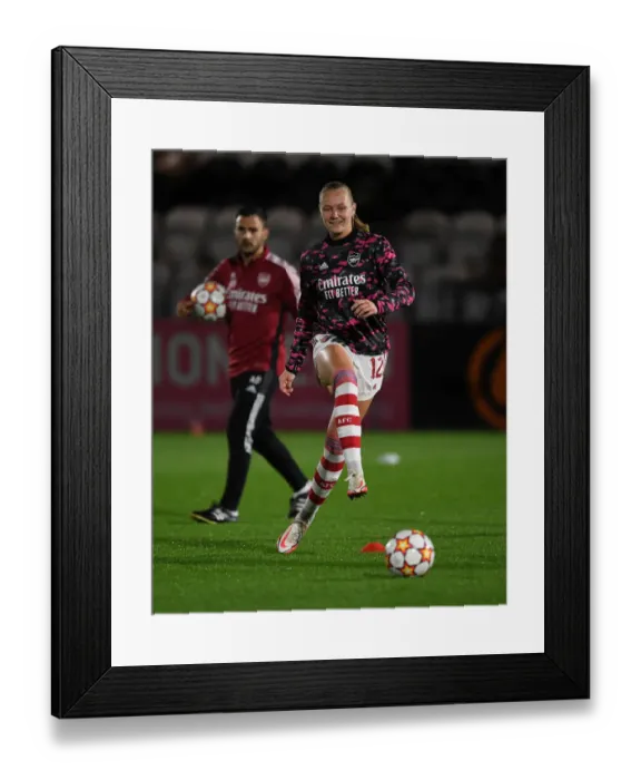 Framed Print : Battle in Group C: Arsenal WFC vs. 1899 Hoffenheim - UEFA Women's Champions League Framed Print : Battle in Group C: Arsenal WFC vs. 1899 Hoffenheim - UEFA Women's Champions League