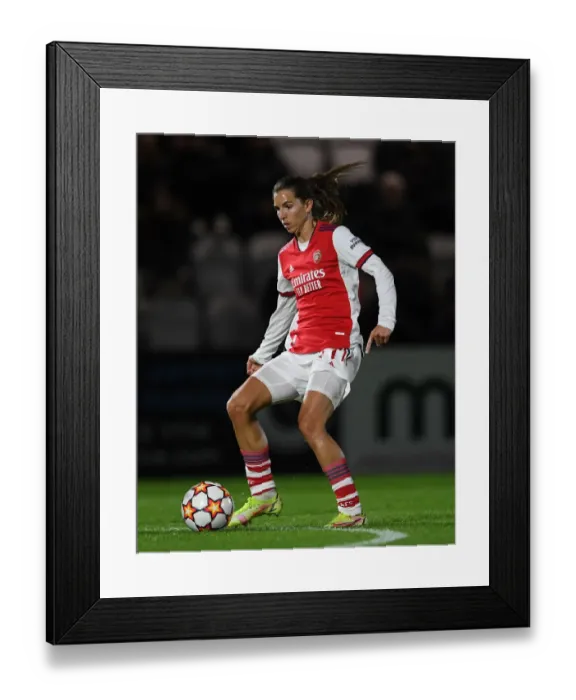 Framed Print : Arsenal's Tobin Heath Shines in UEFA Women's Champions League Showdown against 1899 Hoffenheim Framed Print : Arsenal's Tobin Heath Shines in UEFA Women's Champions League Showdown against 1899 Hoffenheim