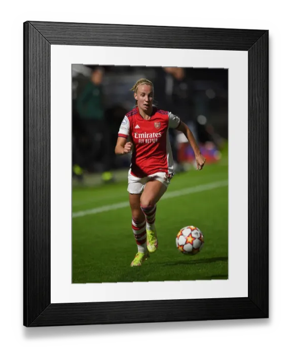 Framed Print : Arsenal Women vs. 1899 Hoffenheim: A UEFA Women's Champions League Showdown at Meadow Park