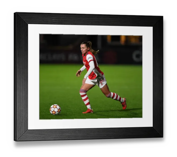 Framed Print : Arsenal Women vs. 1899 Hoffenheim: A UEFA Women's Champions League Battle at Meadow Park