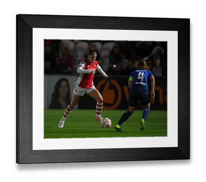 Framed Print : Arsenal Women vs. 1899 Hoffenheim: UEFA Women's Champions League Clash at Meadow Park